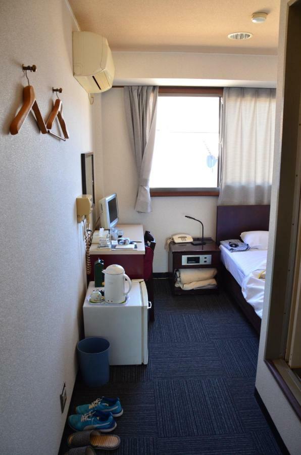 Business Hotel Top Inn Kagurano Вакаяма Екстериор снимка