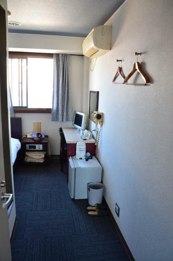 Business Hotel Top Inn Kagurano Вакаяма Екстериор снимка